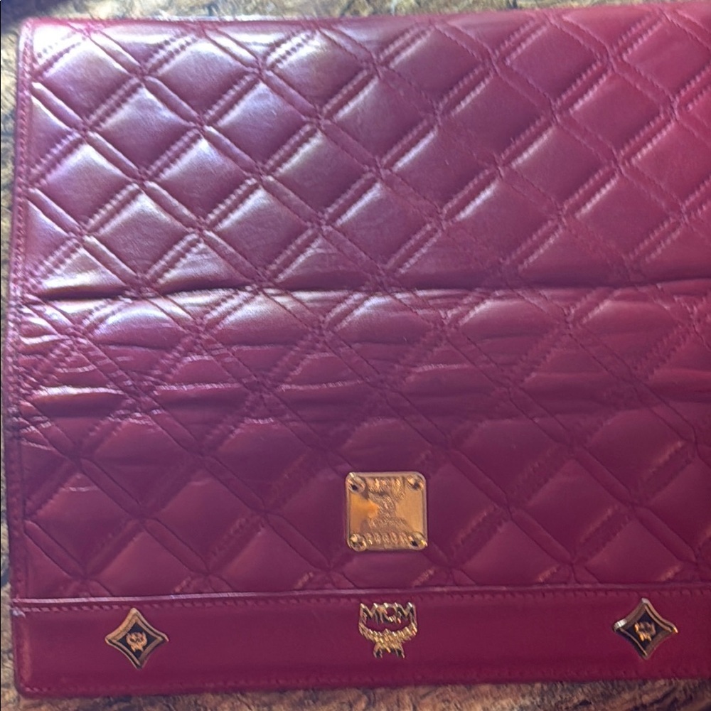 MCM Red Quilted Leather Wallet LIKE NEW NO CALLOUTS - Picture 10 of 15
